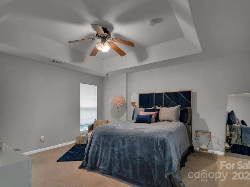 5341 Jocelyn Lane, Charlotte, NC 28269.  MLS# CAR4238187, YatesRealty ID 7807. 