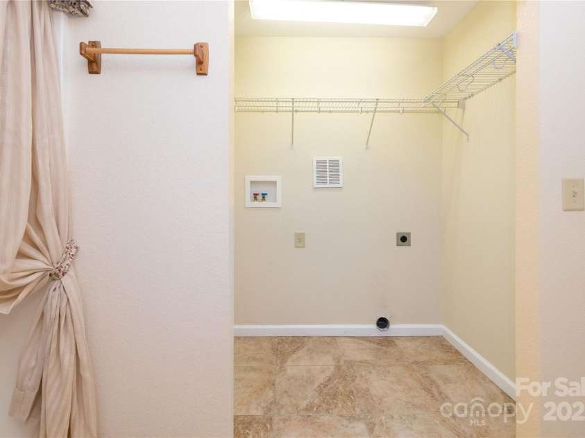 1591 Cope Creek Road, Sylva, NC 28779.  MLS# CAR4233220, YatesRealty ID 7808. 