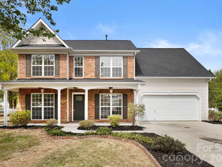 2001 Onotoa Drive, Indian Trail, NC 28079.  MLS# CAR4363374, YatesRealty ID 7809. 