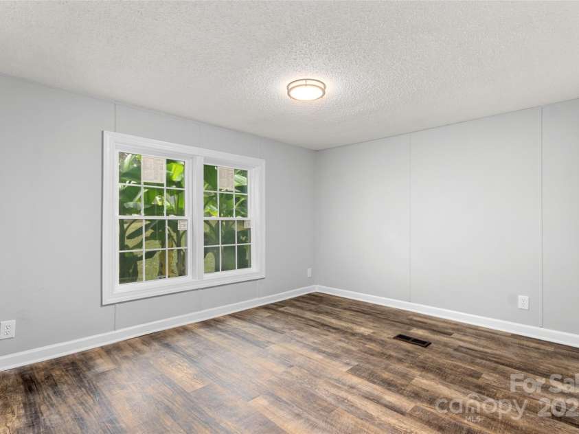 3107 Balkan Drive, York, SC 29745.  MLS# CAR4196454, YatesRealty ID 7809. 