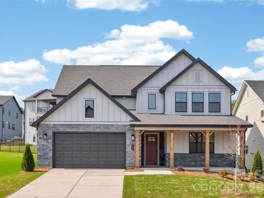 355 Linda Carol Lane, Tega Cay, SC 29708.  MLS# CAR4361882, YatesRealty ID 7810. 