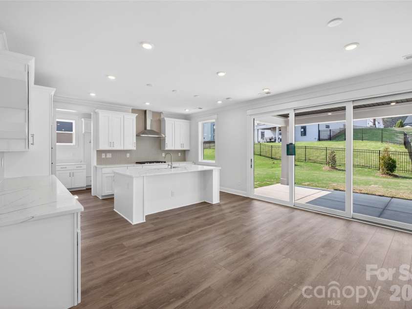 355 Linda Carol Lane, Tega Cay, SC 29708.  MLS# CAR4361882, YatesRealty ID 7810. 