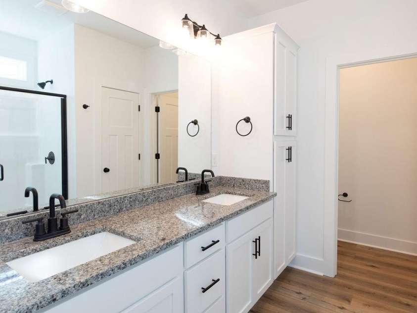 4018 Deerstone Lane, Clover, SC 29710.  MLS# CAR4364471, YatesRealty ID 7811. Primary Bathroom