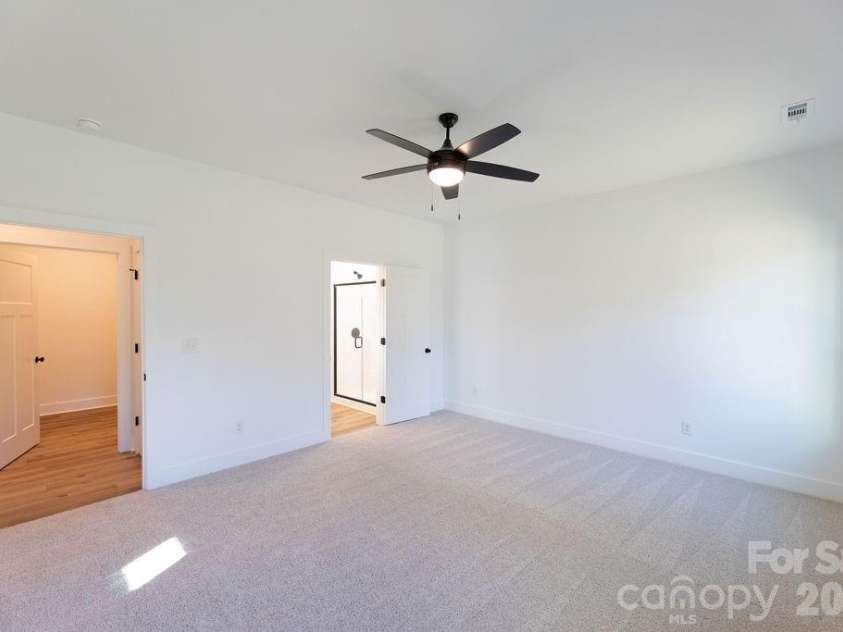 4018 Deerstone Lane, Clover, SC 29710.  MLS# CAR4364471, YatesRealty ID 7811. Primary Suite