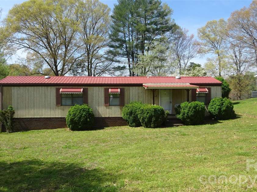 169 Hamptons Cove Road, Troutman, NC 28166.  MLS# CAR4364107, YatesRealty ID 7812. 