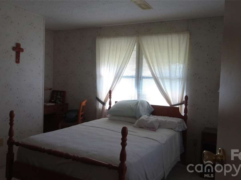 169 Hamptons Cove Road, Troutman, NC 28166.  MLS# CAR4364107, YatesRealty ID 7812. 