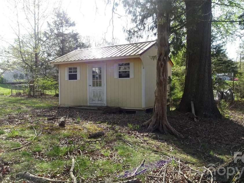 169 Hamptons Cove Road, Troutman, NC 28166.  MLS# CAR4364107, YatesRealty ID 7812. 