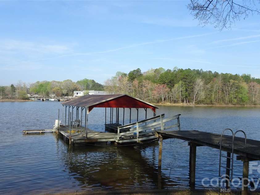 169 Hamptons Cove Road, Troutman, NC 28166.  MLS# CAR4364107, YatesRealty ID 7812. 