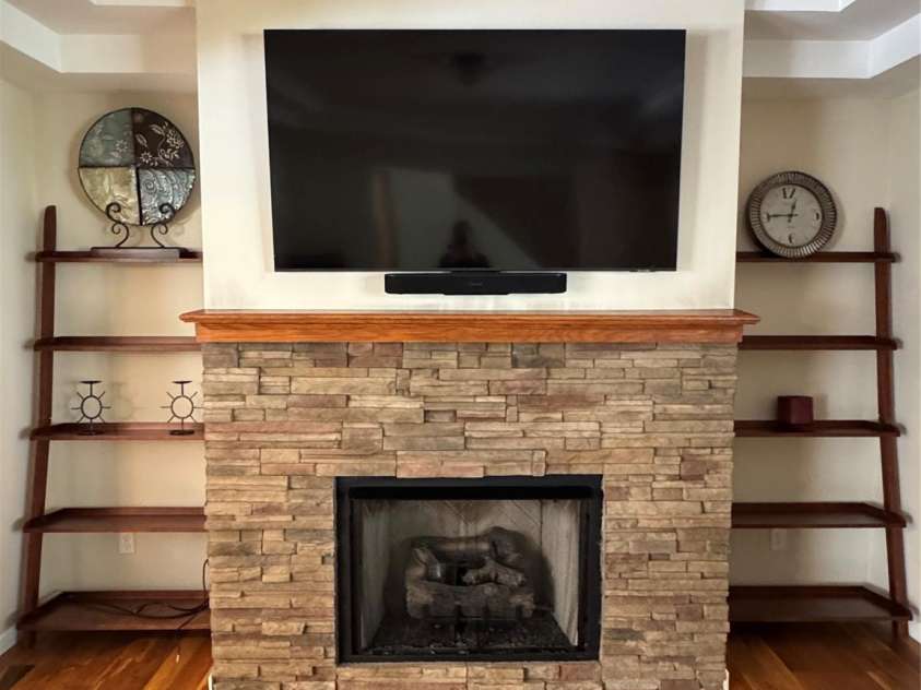 55 Claude Jones Lane, Elk Park, NC 28622.  MLS# CAR4247804, YatesRealty ID 7812. 