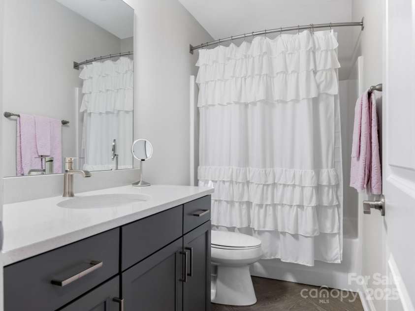 7206 Sumters Camp Trail, Fort Mill, SC 29707.  MLS# CAR4223554, YatesRealty ID 7813. 