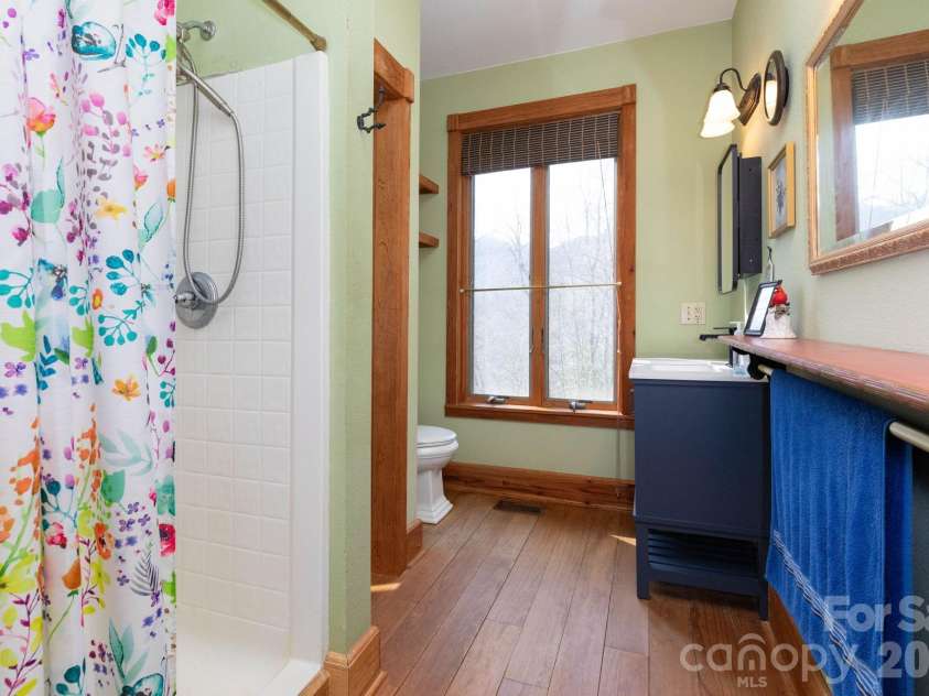 75 mypie Drive, Sylva, NC 28779.  MLS# CAR4364541, YatesRealty ID 7814. 