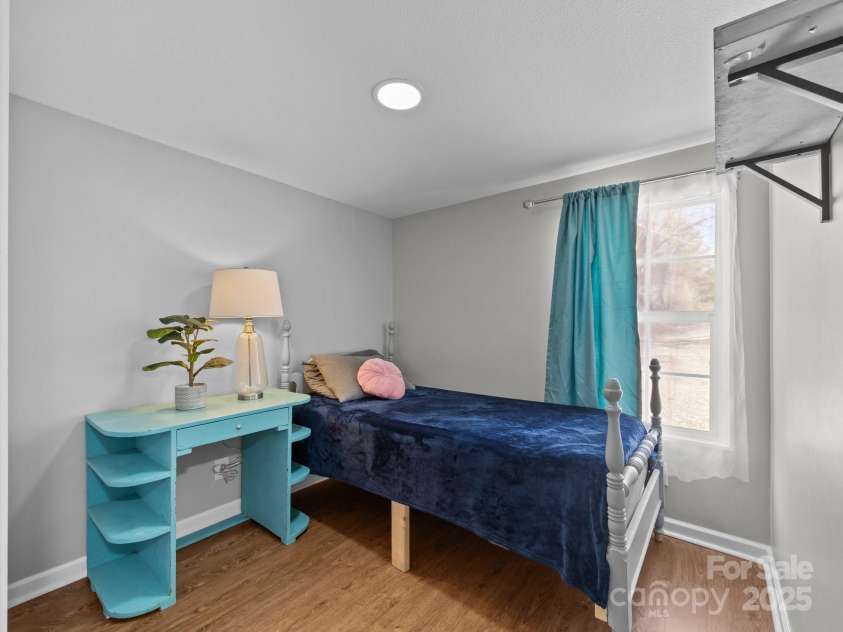 16 Blue Sky Drive, Leicester, NC 28748.  MLS# CAR4235310, YatesRealty ID 7815. 