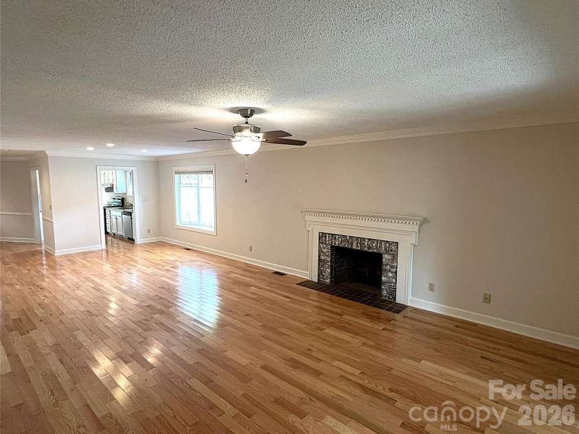 108 Glenbrook Drive, Hendersonville, NC 28739.  MLS# CAR4363228, YatesRealty ID 7817. Open Floorplan with Wood Burning Fireplace
