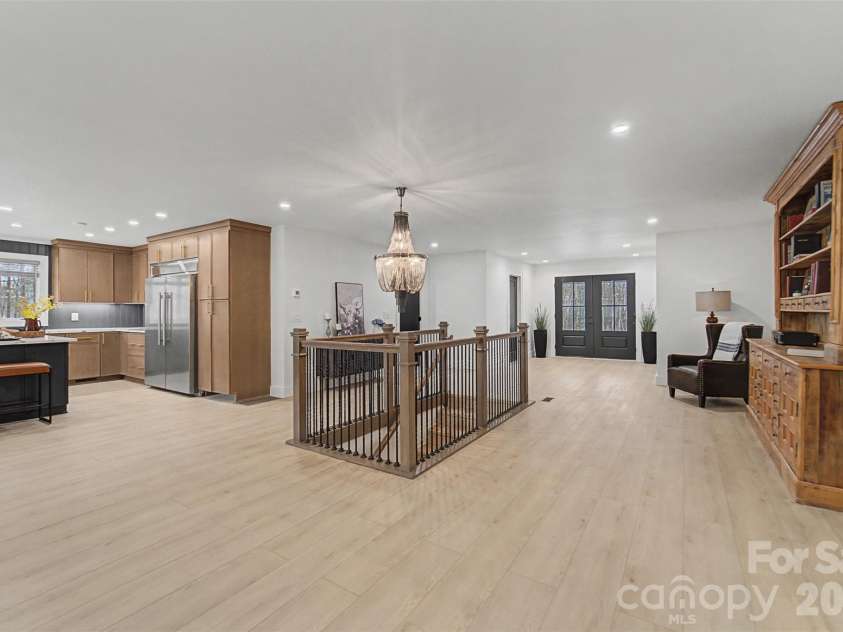 323 Mashburn Branch Road, Franklin, NC 28734.  MLS# CAR4355828, YatesRealty ID 7818. 