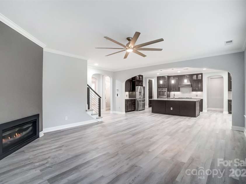 18035 Pawleys Plantation Lane, Charlotte, NC 28278.  MLS# CAR4199796, YatesRealty ID 7819. 