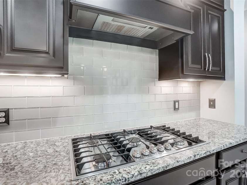 18035 Pawleys Plantation Lane, Charlotte, NC 28278.  MLS# CAR4199796, YatesRealty ID 7819. 