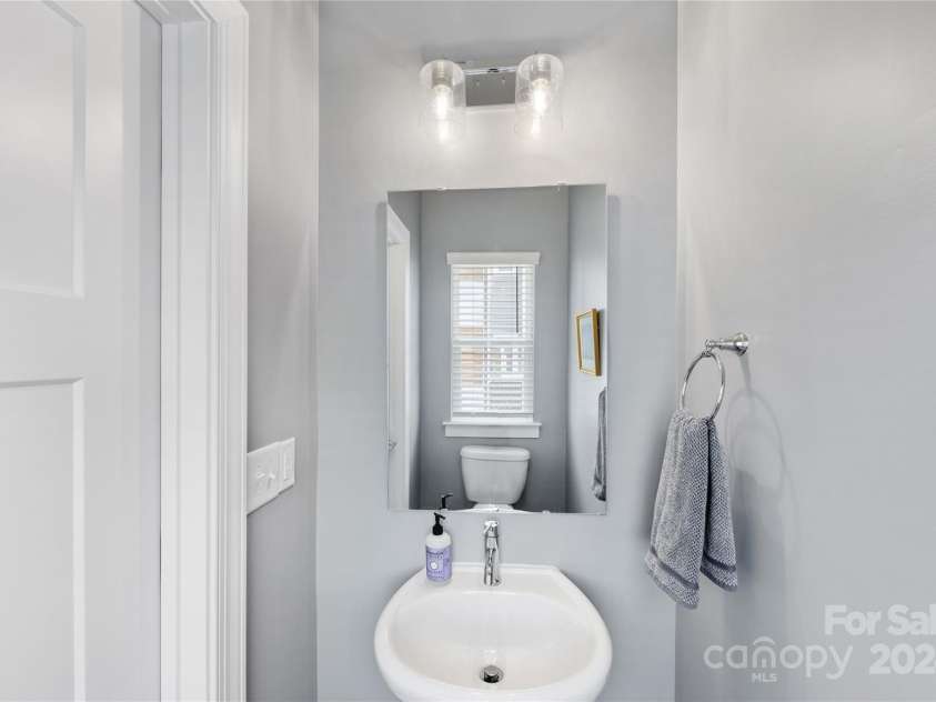 2108 BRYANT PARK Drive, Charlotte, NC 28208.  MLS# CAR4169994, YatesRealty ID 782. 