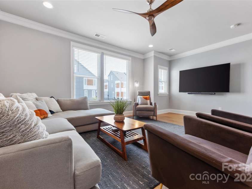 2108 BRYANT PARK Drive, Charlotte, NC 28208.  MLS# CAR4169994, YatesRealty ID 782. 