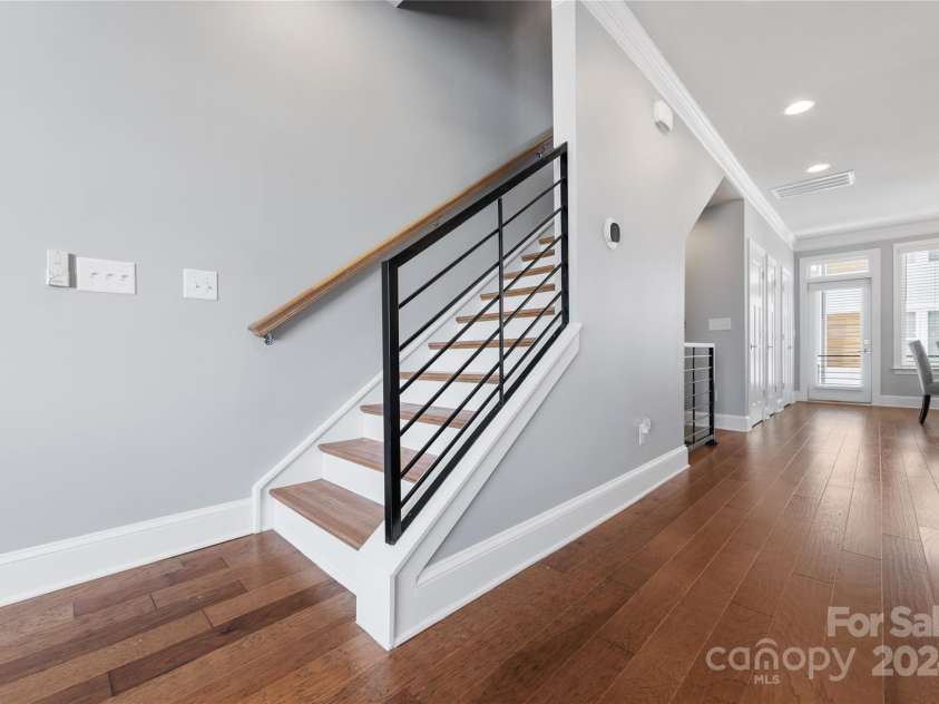 2108 BRYANT PARK Drive, Charlotte, NC 28208.  MLS# CAR4169994, YatesRealty ID 782. 