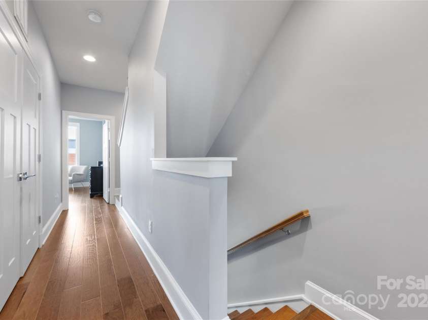 2108 BRYANT PARK Drive, Charlotte, NC 28208.  MLS# CAR4169994, YatesRealty ID 782. 