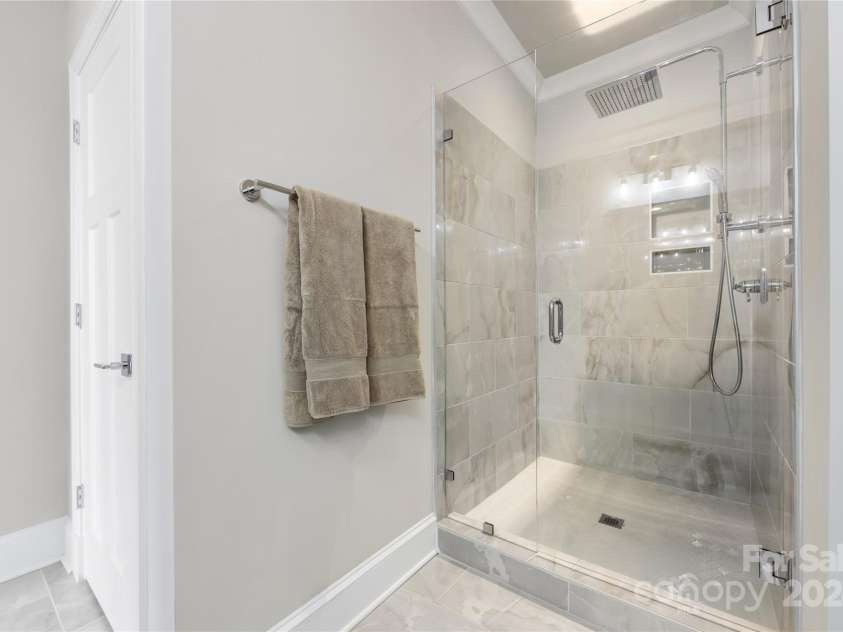 2108 BRYANT PARK Drive, Charlotte, NC 28208.  MLS# CAR4169994, YatesRealty ID 782. 