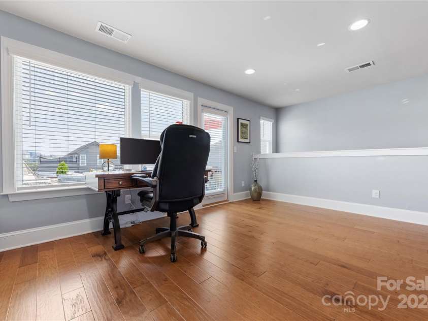 2108 BRYANT PARK Drive, Charlotte, NC 28208.  MLS# CAR4169994, YatesRealty ID 782. 