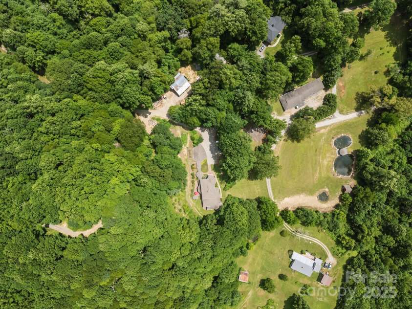 235 Kinder Lane, Canton, NC 28716.  MLS# CAR4270406, YatesRealty ID 782. 