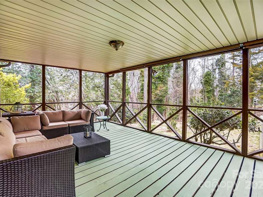 10031 Bora Bora Drive, Tega Cay, SC 29708.  MLS# CAR4224313, YatesRealty ID 7820. 