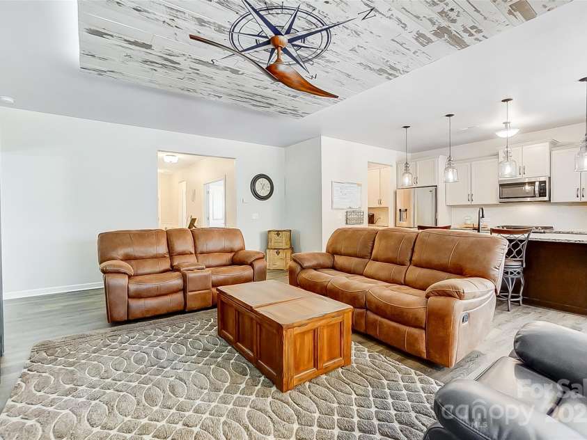 5252 Admirals Landing, Lancaster, SC 29720.  MLS# CAR4226180, YatesRealty ID 7821. 