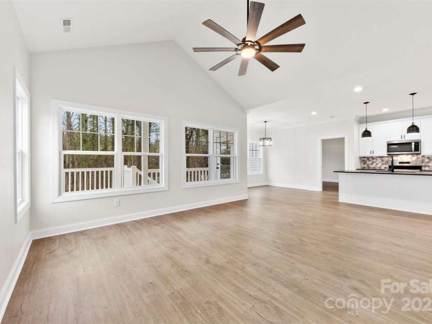 412 Westview Street, Gastonia, NC 28052.  MLS# CAR4222736, YatesRealty ID 7822. 