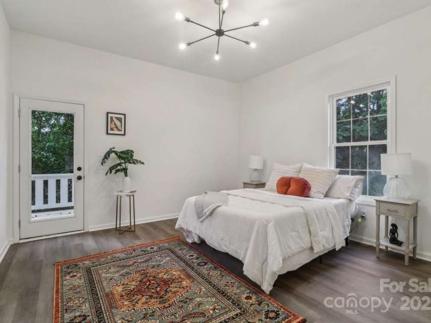 211 Brooklyn Avenue, Lancaster, SC 29720.  MLS# CAR4219170, YatesRealty ID 7824. 