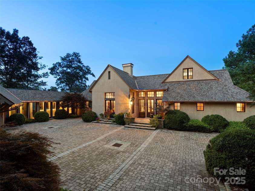 1929 Tree View Trail, Arden, NC 28704.  MLS# CAR4237688, YatesRealty ID 7826. 