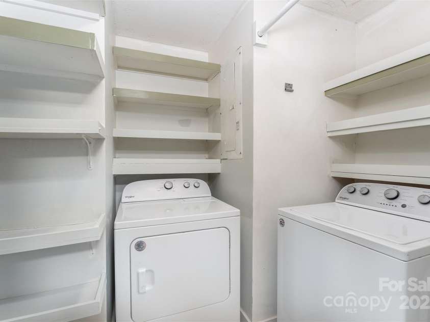 605 Rhododendron Avenue, Black Mountain, NC 28711.  MLS# CAR4242115, YatesRealty ID 7827. Laundry Room