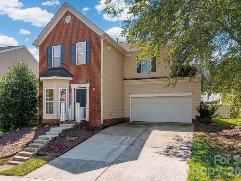 6934 Tanners Creek Drive, Huntersville, NC 28078.  MLS# CAR4303299, YatesRealty ID 7827. 