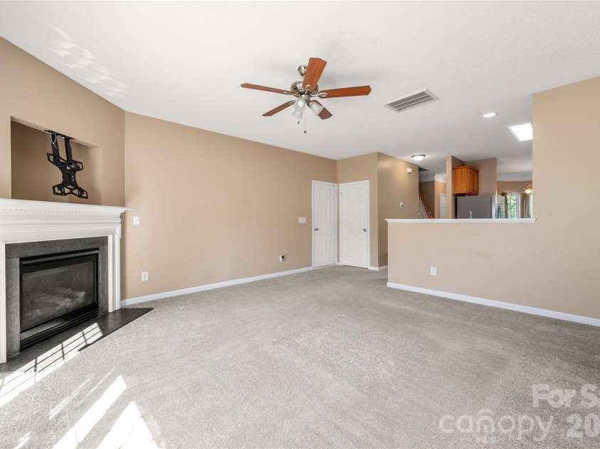 6934 Tanners Creek Drive, Huntersville, NC 28078.  MLS# CAR4303299, YatesRealty ID 7827. 