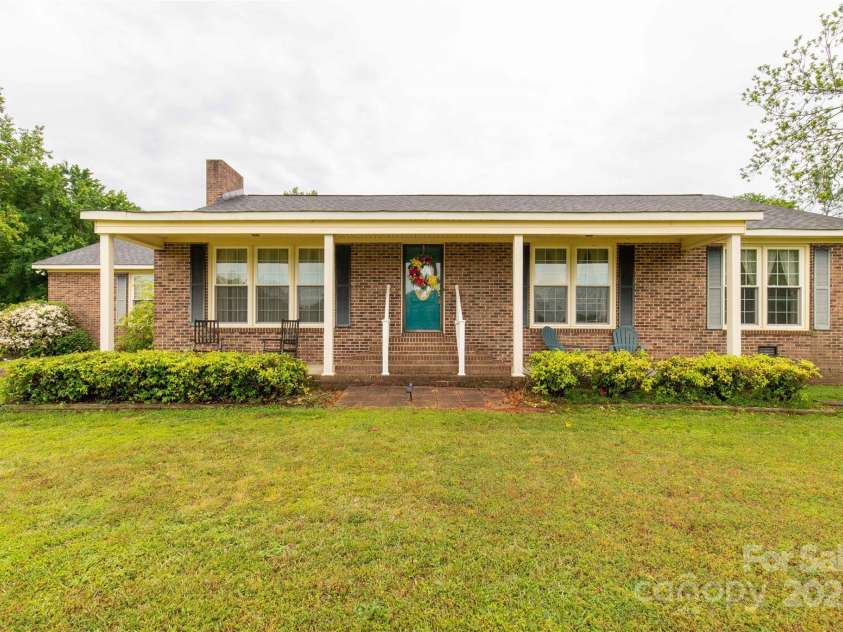 1162 Doc Garris Road, Lancaster, SC 29720.  MLS# CAR4266863, YatesRealty ID 7829. 