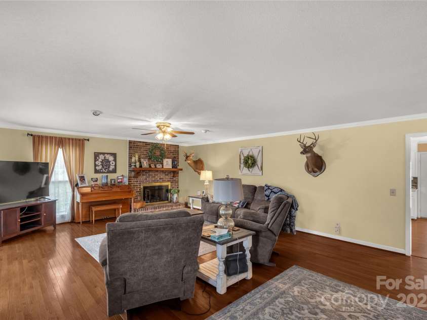 1162 Doc Garris Road, Lancaster, SC 29720.  MLS# CAR4266863, YatesRealty ID 7829. 