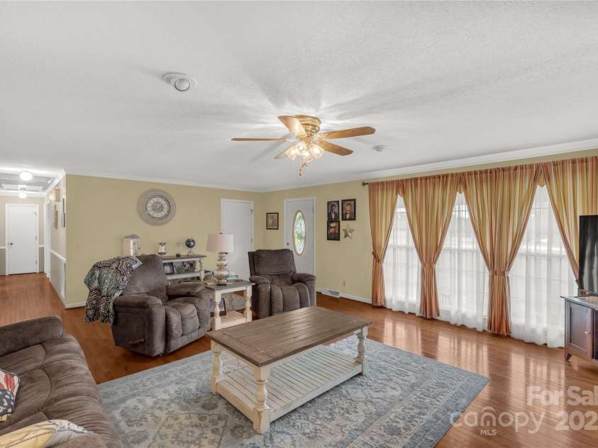 1162 Doc Garris Road, Lancaster, SC 29720.  MLS# CAR4266863, YatesRealty ID 7829. 