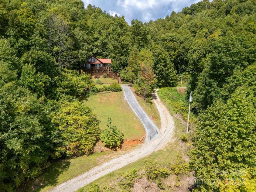 287 Pinnacle Lane, Union Mills, NC 28167.  MLS# CAR4210738, YatesRealty ID 783. 