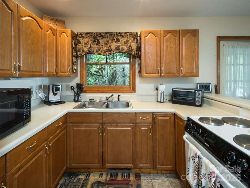 287 Pinnacle Lane, Union Mills, NC 28167.  MLS# CAR4210738, YatesRealty ID 783. 