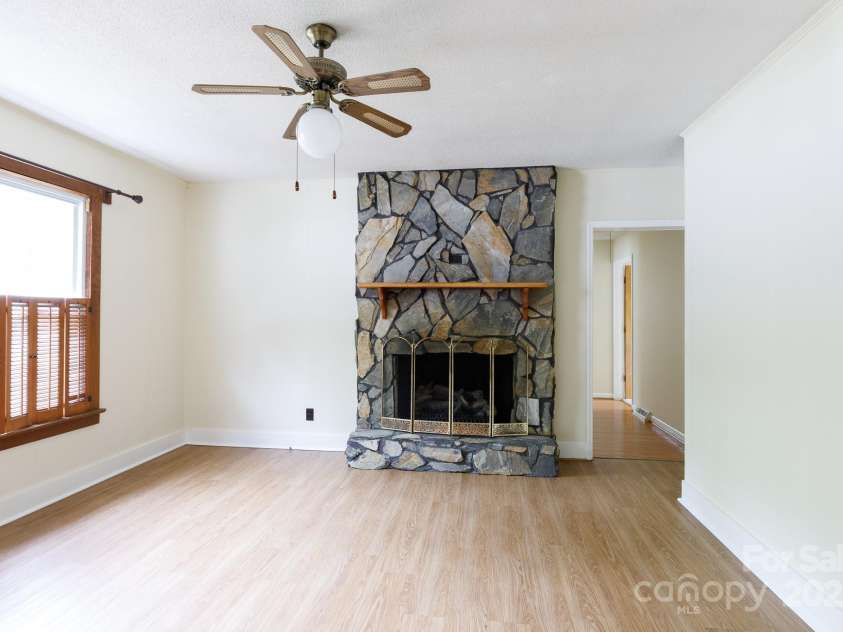 166 Still Avenue, Fort Mill, SC 29715.  MLS# CAR4250293, YatesRealty ID 7830. 
