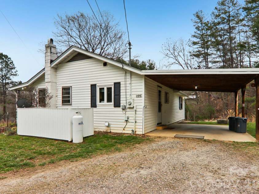 105 Baird Road, Mars Hill, NC 28754.  MLS# CAR4354067, YatesRealty ID 7831. 