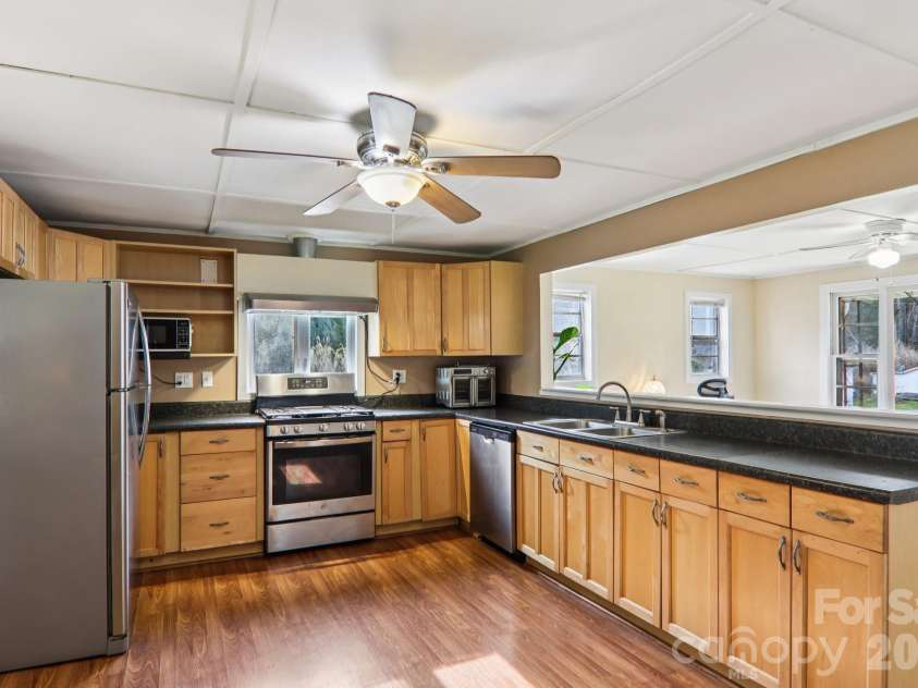 105 Baird Road, Mars Hill, NC 28754.  MLS# CAR4354067, YatesRealty ID 7831. 
