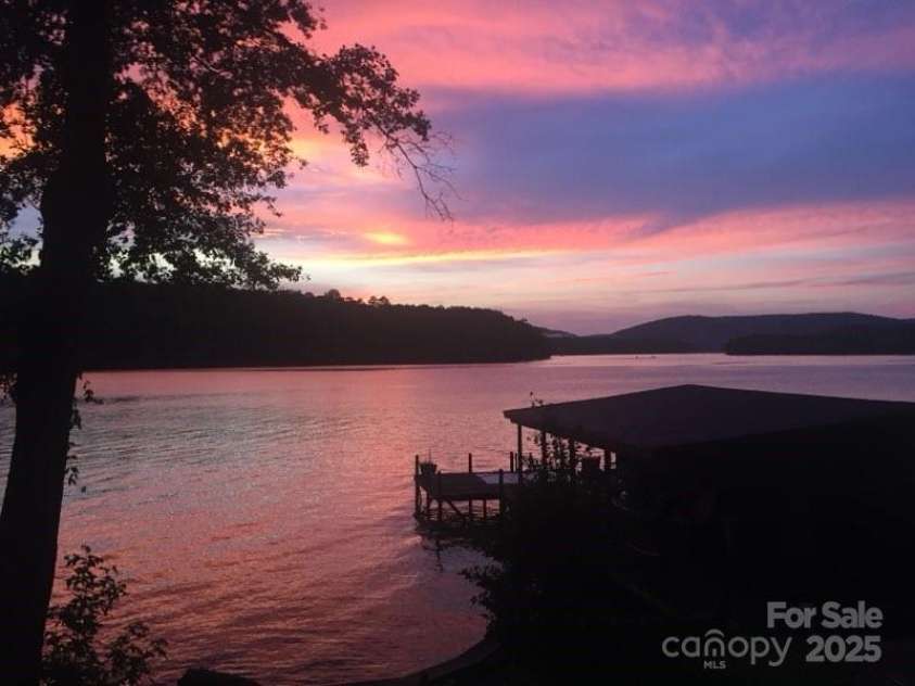 1278 Island Creek Drive, Troy, NC 27371.  MLS# CAR4249802, YatesRealty ID 7831. 