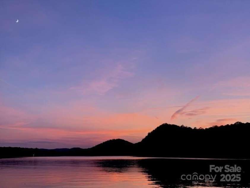 1278 Island Creek Drive, Troy, NC 27371.  MLS# CAR4249802, YatesRealty ID 7831. 