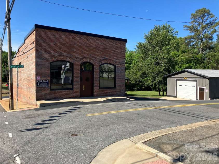 157 Main Street, Bostic, NC 28018.  MLS# CAR4329921, YatesRealty ID 7832. Front from Pearidge Rd