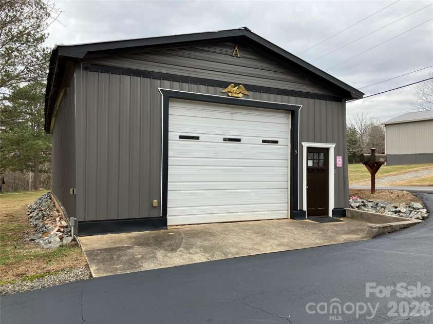 157 Main Street, Bostic, NC 28018.  MLS# CAR4329921, YatesRealty ID 7832. Garage / Warehouse