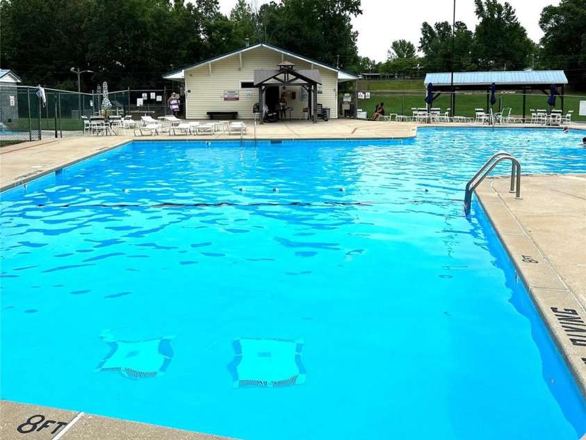 171 Holly Harbor Trail, Mount Gilead, NC 27306.  MLS# CAR4309223, YatesRealty ID 7834. Salt Water Pool