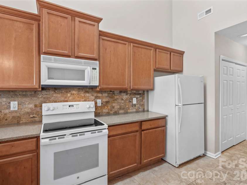 114 Charing Place, Mooresville, NC 28117.  MLS# CAR4360169, YatesRealty ID 7836. 