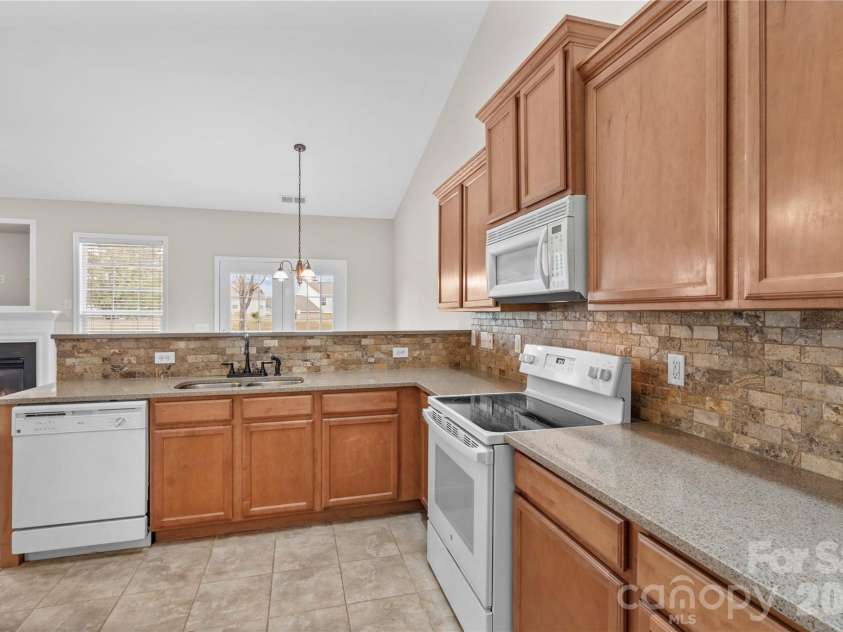 114 Charing Place, Mooresville, NC 28117.  MLS# CAR4360169, YatesRealty ID 7836. 
